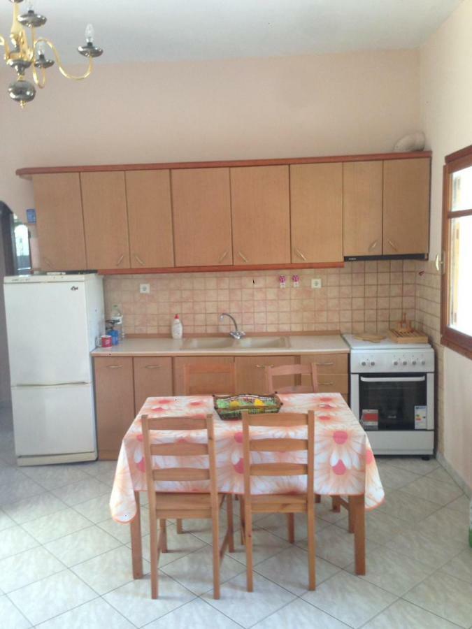 Nikitis House Apartment ห้อง รูปภาพ